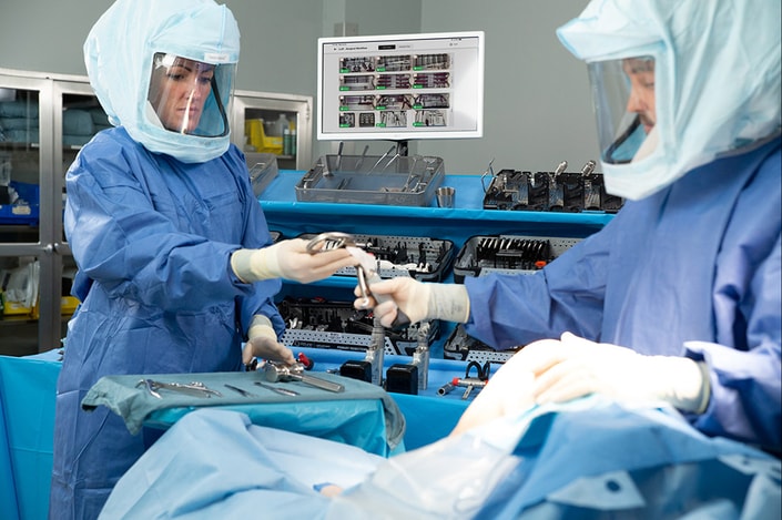 A Surgical Workstation App Built to Improve Communication, Organization, and Workflow Efficiency for Surgical Teams in The Operating Room.
